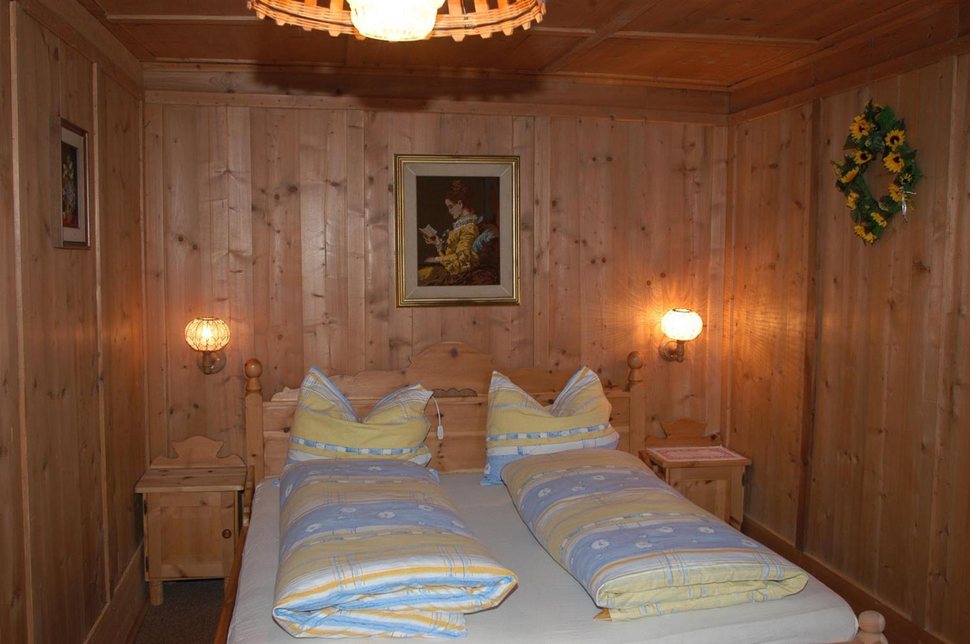 Oberschoellberghof Lutago Ruang foto