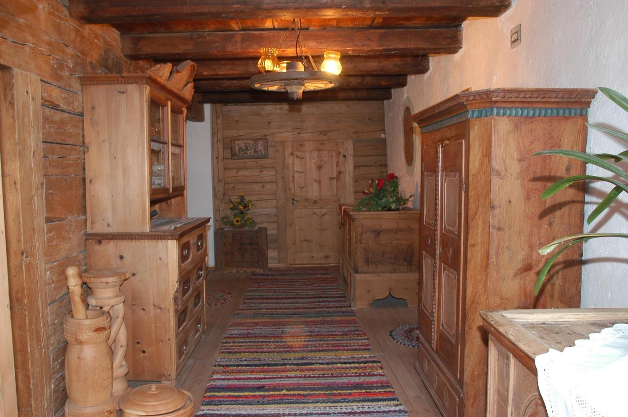 Oberschoellberghof Lutago Ruang foto