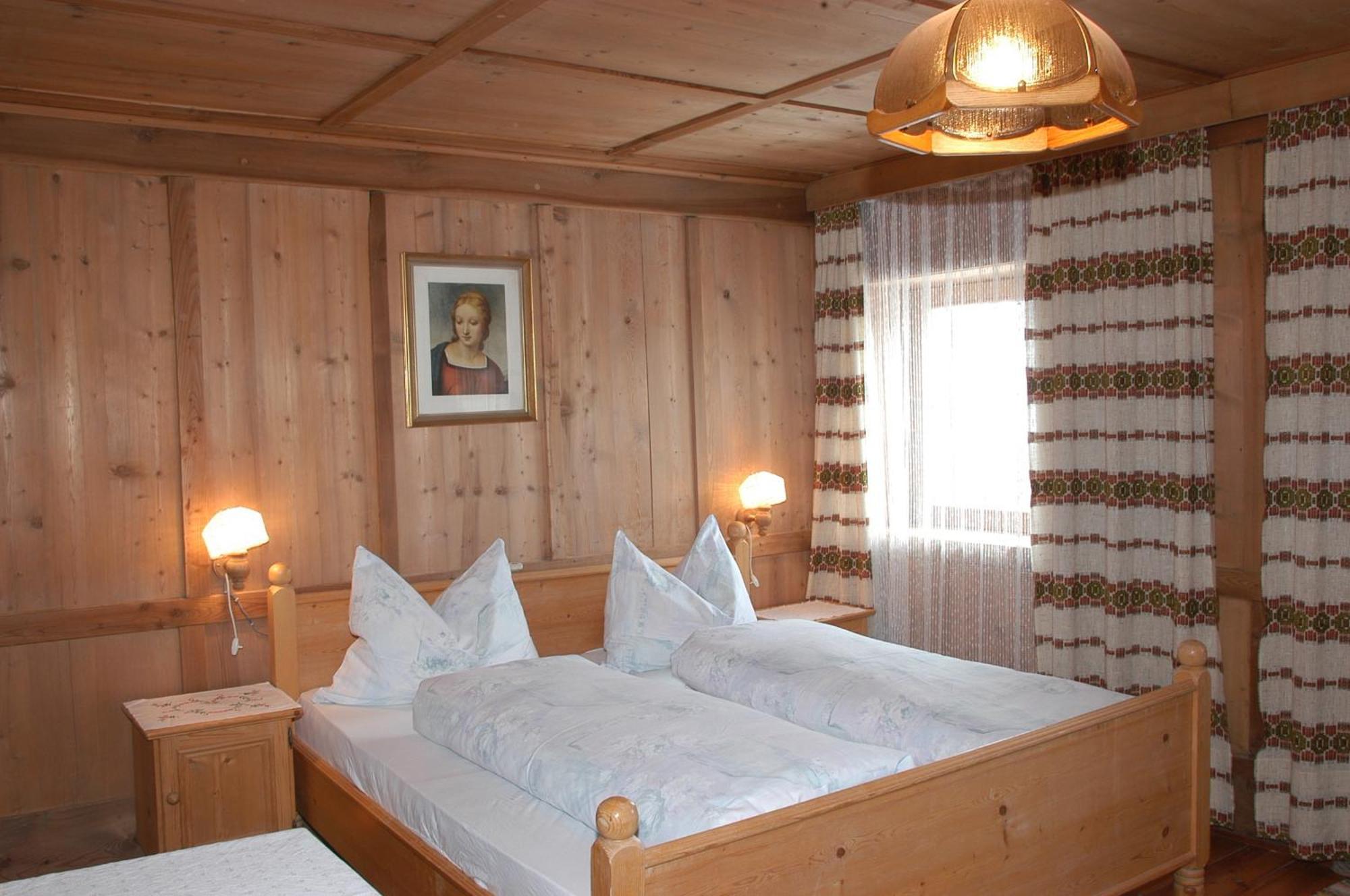 Oberschoellberghof Lutago Ruang foto